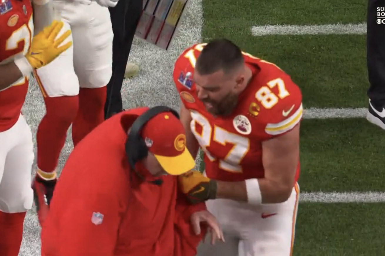 Travis Kelce Shoves Andy Reid Screams At Him In Wild Super Bowl Moment